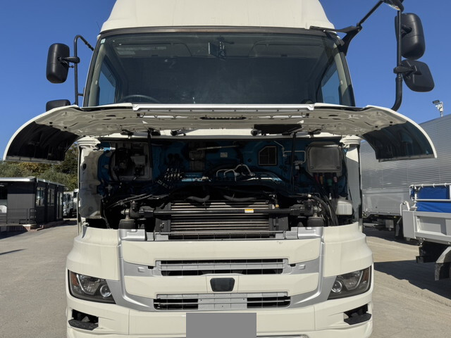 日野プロフィアトレーラーヘッド（トラクターヘッド）大型（10t）[写真15]