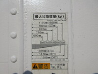 いすゞエルフパネルバン小型（2t・3t）[写真18]