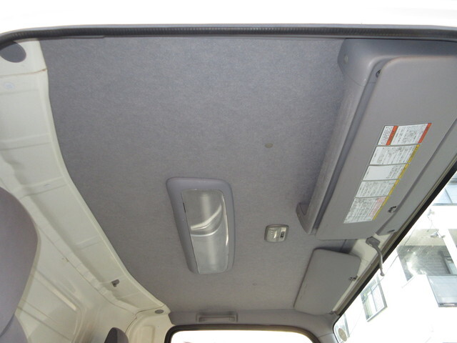 いすゞエルフパネルバン小型（2t・3t）[写真22]