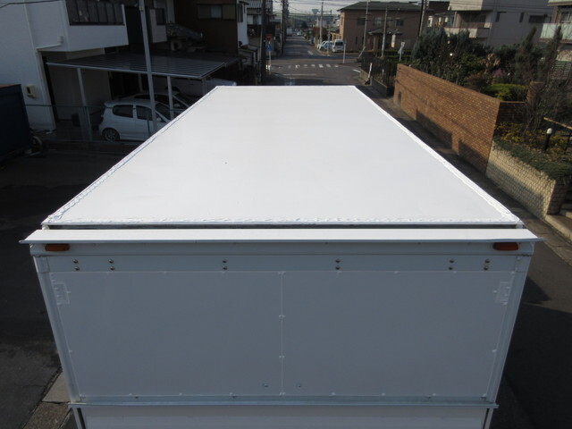 いすゞエルフパネルバン小型（2t・3t）[写真40]