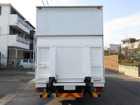 いすゞエルフパネルバン小型（2t・3t）[写真08]