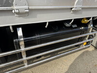 三菱ふそうスーパーグレートアルミブロック大型（10t）[写真28]