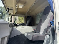 三菱ふそうスーパーグレートアルミブロック大型（10t）[写真34]