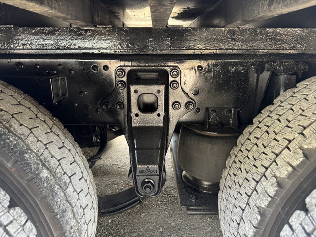 三菱ふそうスーパーグレートアルミブロック大型（10t）[写真34]