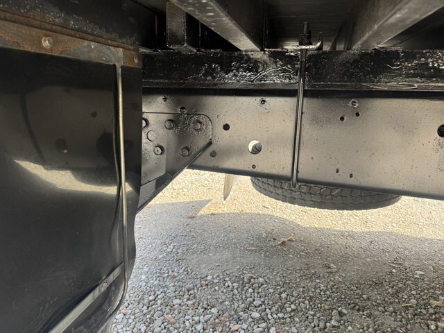 三菱ふそうスーパーグレートアルミブロック大型（10t）[写真37]