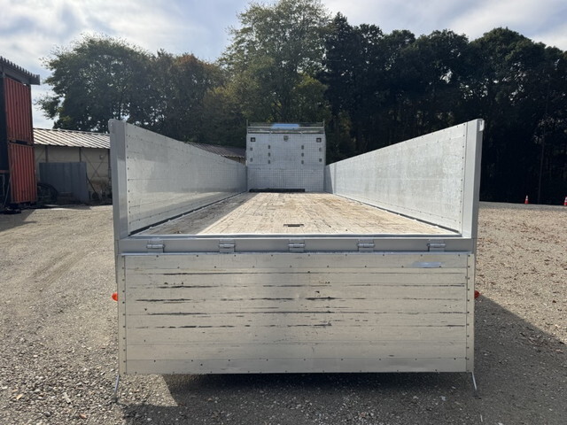 三菱ふそうスーパーグレートアルミブロック大型（10t）[写真07]