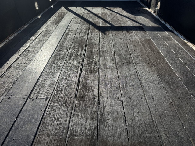 日野デュトロクレーン4段小型（2t・3t）[写真12]