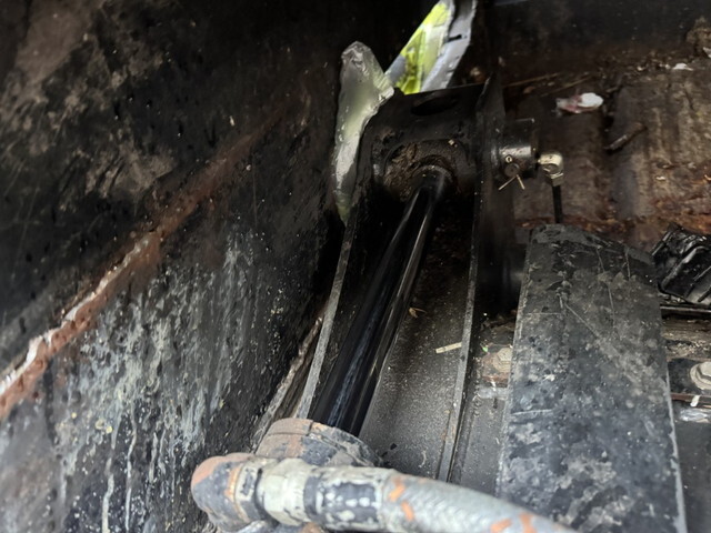 三菱ふそうキャンターパッカー車（塵芥車）小型（2t・3t）[写真19]