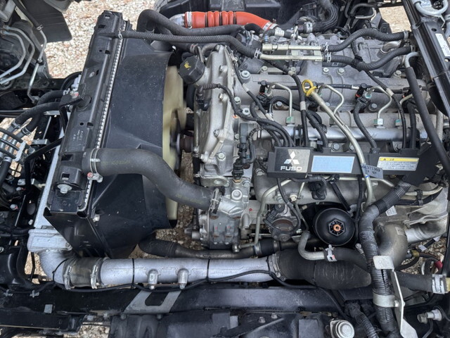 三菱ふそうキャンターパッカー車（塵芥車）小型（2t・3t）[写真34]