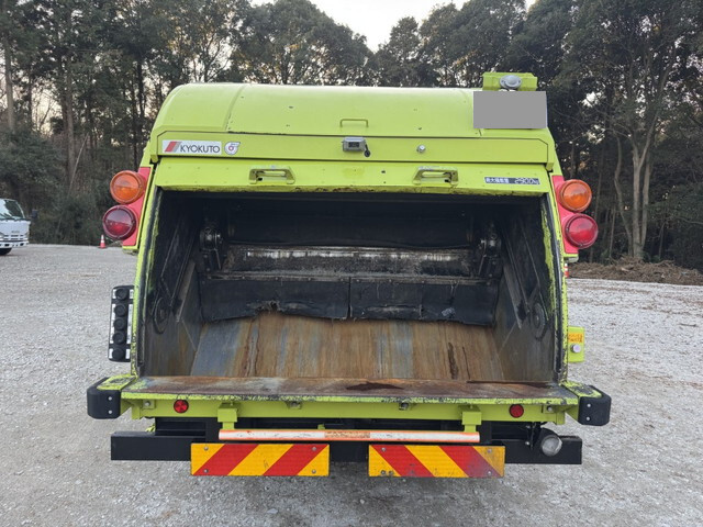 三菱ふそうキャンターパッカー車（塵芥車）小型（2t・3t）[写真09]