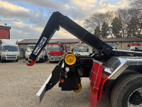 三菱ふそうスーパーグレートコンテナ専用車大型（10t）[写真15]