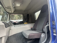 三菱ふそうスーパーグレートコンテナ専用車大型（10t）[写真26]