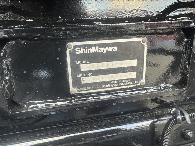 三菱ふそうスーパーグレートコンテナ専用車大型（10t）[写真31]