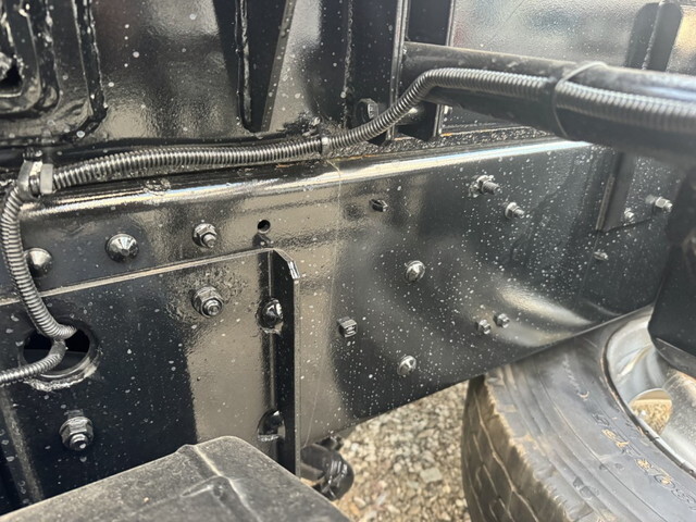 三菱ふそうスーパーグレートコンテナ専用車大型（10t）[写真32]