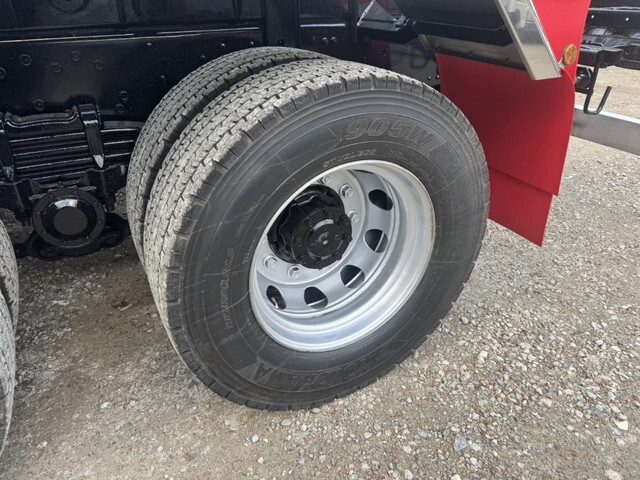 三菱ふそうスーパーグレートコンテナ専用車大型（10t）[写真34]