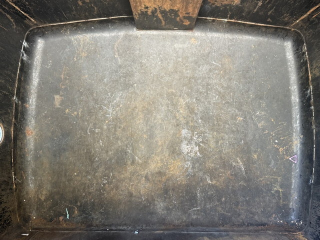 いすゞエルフパッカー車（塵芥車）小型（2t・3t）[写真12]