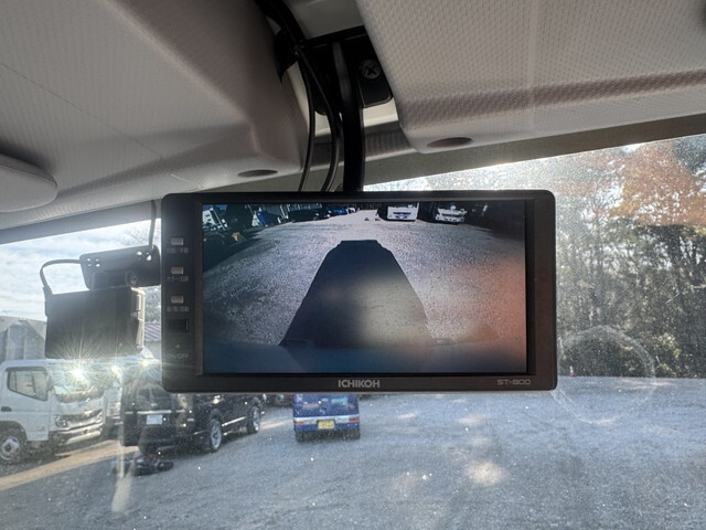 いすゞエルフパッカー車（塵芥車）小型（2t・3t）[写真23]