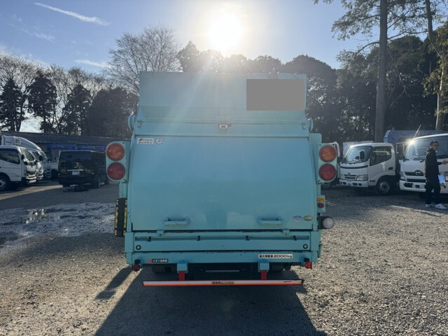 いすゞエルフパッカー車（塵芥車）小型（2t・3t）[写真05]