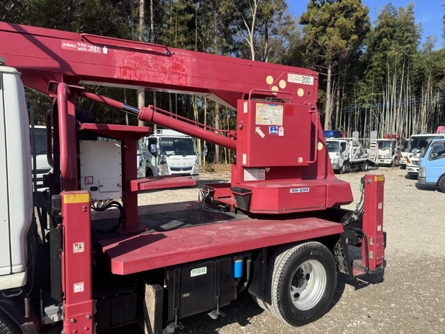 いすゞエルフ高所作業車小型（2t・3t）[写真19]