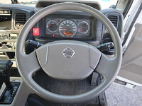 日産アトラス平ボディ小型（2t・3t）[写真05]