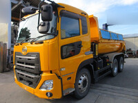 日産クオンダンプ大型（10t）[写真01]