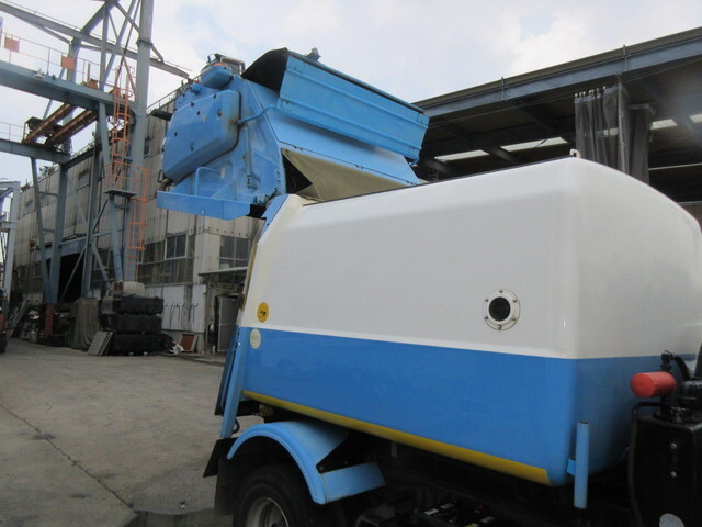 日産コンドルパッカー車（塵芥車）中型（4t）[写真16]