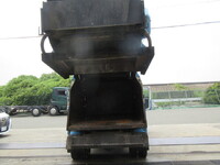 日産コンドルパッカー車（塵芥車）中型（4t）[写真10]