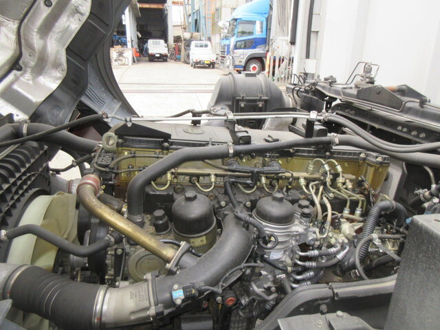 三菱ふそうスーパーグレートパネルウイング大型（10t）[写真16]