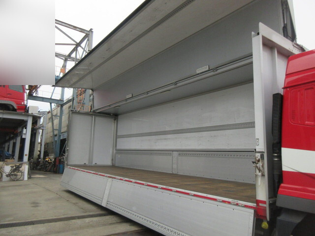 三菱ふそうスーパーグレートパネルウイング大型（10t）[写真08]