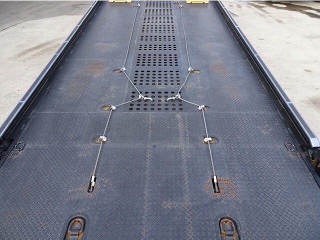 いすゞエルフセーフティローダー小型（2t・3t）[写真18]