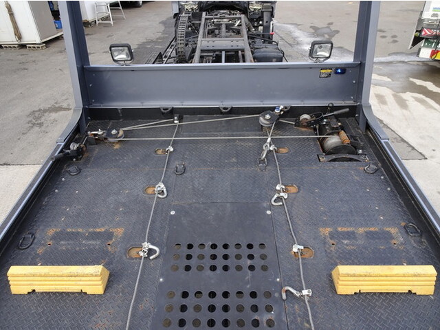 いすゞエルフセーフティローダー小型（2t・3t）[写真20]