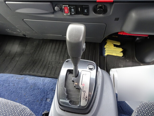 いすゞエルフセーフティローダー小型（2t・3t）[写真30]