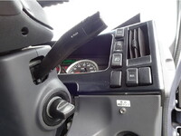 いすゞエルフセーフティローダー小型（2t・3t）[写真33]