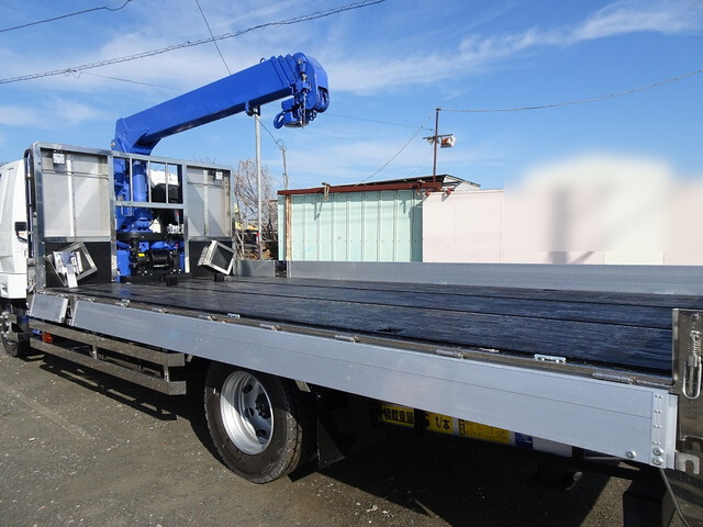 三菱ふそうファイターセルフクレーン4段増トン（6t・8t）[写真13]