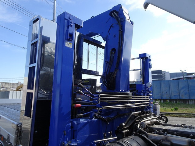 三菱ふそうファイターセルフクレーン4段増トン（6t・8t）[写真15]