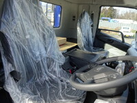 三菱ふそうファイターセルフクレーン4段増トン（6t・8t）[写真27]