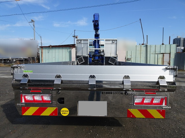 三菱ふそうファイターセルフクレーン4段増トン（6t・8t）[写真07]