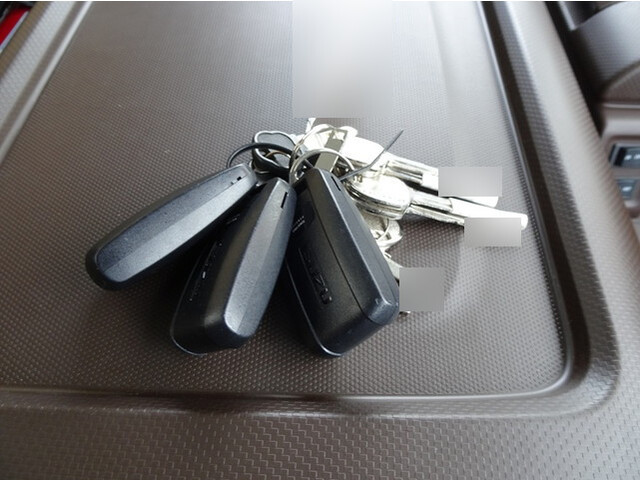 いすゞギガダンプ大型（10t）[写真32]