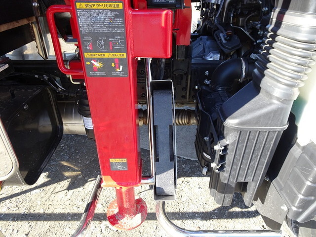 三菱ふそうキャンタークレーン4段小型（2t・3t）[写真16]