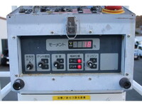 いすゞエルフ高所作業車小型（2t・3t）[写真11]