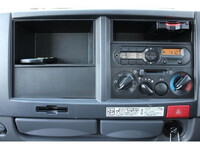 いすゞエルフ高所作業車小型（2t・3t）[写真34]