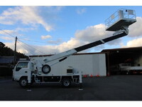 いすゞエルフ高所作業車小型（2t・3t）[写真07]