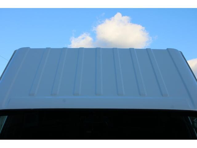 いすゞエルフ高所作業車小型（2t・3t）[写真08]