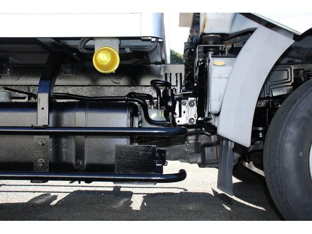 日産アトラスパネルバン小型（2t・3t）[写真22]