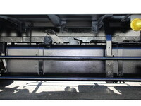 日産アトラスパネルバン小型（2t・3t）[写真24]