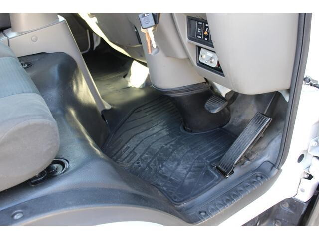 日産アトラスパネルバン小型（2t・3t）[写真36]