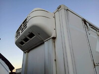 日野デュトロ冷凍車（冷蔵車）小型（2t・3t）[写真31]