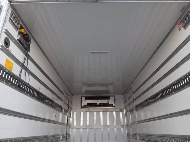 日野デュトロ冷凍車（冷蔵車）小型（2t・3t）[写真39]