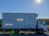 日野デュトロ冷凍車（冷蔵車）小型（2t・3t）[写真07]