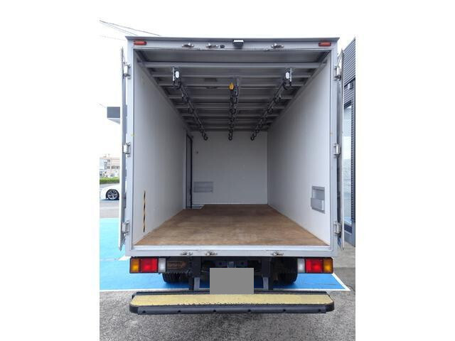 いすゞエルフパネルバン小型（2t・3t）[写真12]